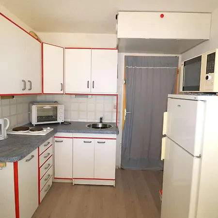 2 Pieces, 4 Couchages, Parking Privatif, A 100m De La Et Des Commerces - Fr-1-307-48 Апартаменты