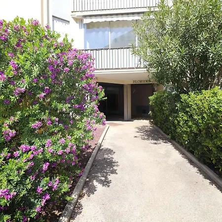 2 Pieces, 4 Couchages, Parking Privatif, A 100m De La Et Des Commerces - Fr-1-307-48 Διαμέρισμα