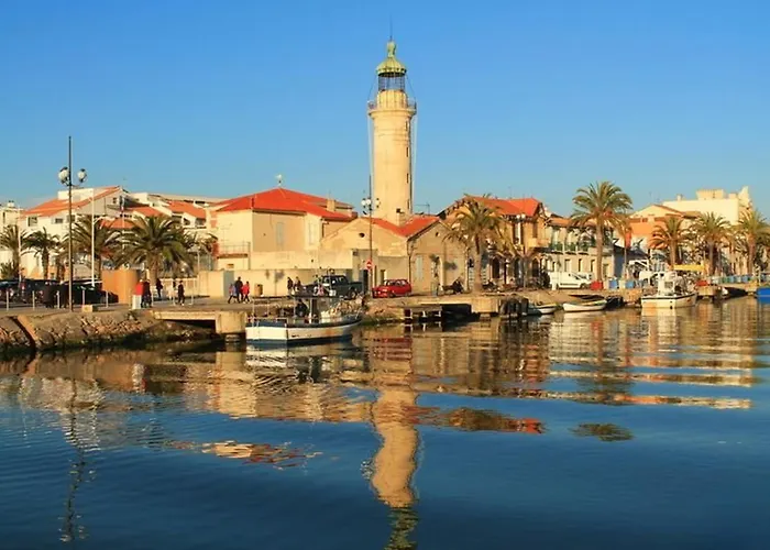 2 Pieces, 4 Couchages, Parking Privatif, A 100m De La Et Des Commerces - Fr-1-307-48 アパート