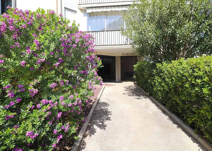 2 Pieces, 4 Couchages, Parking Privatif, A 100m De La Et Des Commerces - Fr-1-307-48 Apartamento